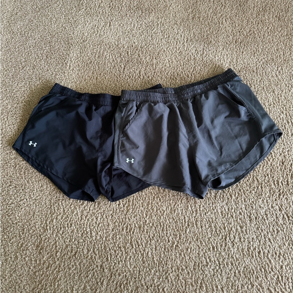 Like NEW Women’s Under Armour Lined Shorts
